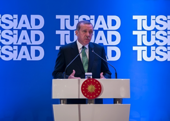 AKP ve TÜSİAD: Gemide huzursuzluk var