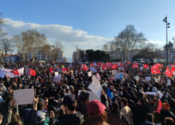 Gençlik neye sahip çıkıyor?