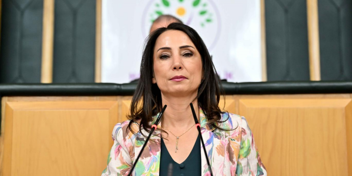 DEM Parti’den Bahçeli’ye destek ve hükümete ‘barışın öncüsü olma’ çağrısı