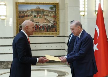 Devrim Hareketi’nden “silah bırakma süreci” açıklaması: “Barış değil emperyalist savaşa hazırlık”