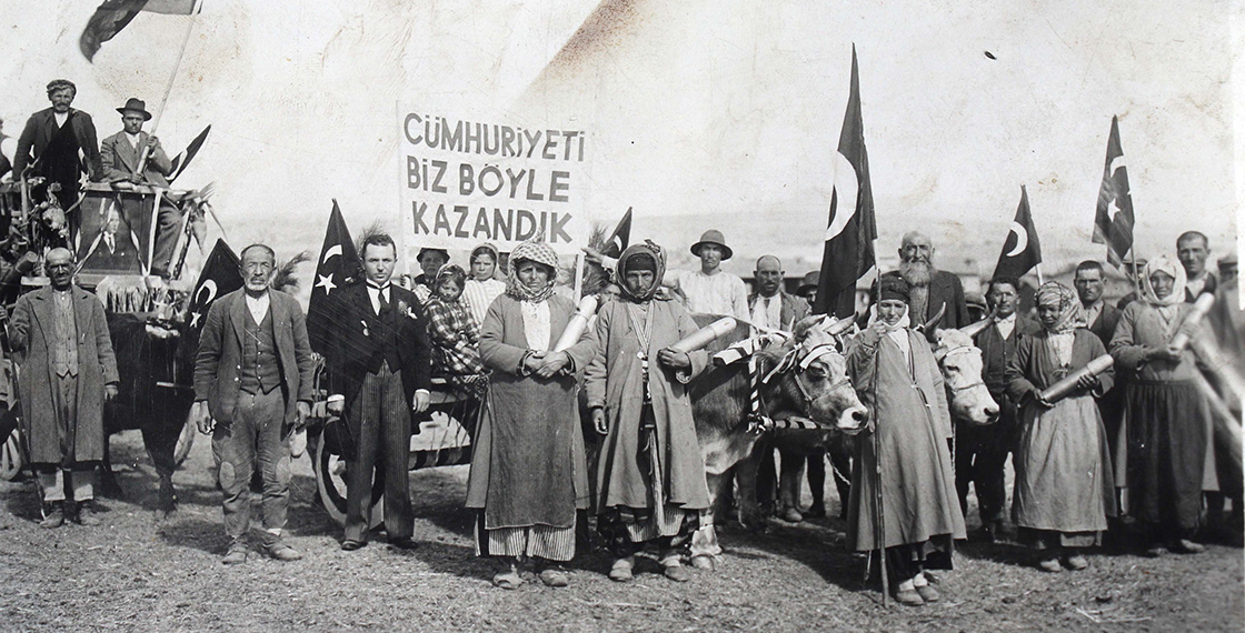 “Sünnet değil farzdır Cumhuriyet”