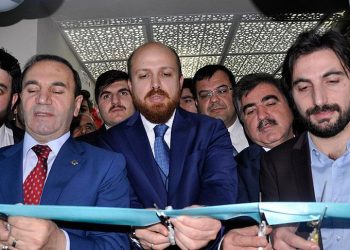 “Yaz Okulu” maskesiyle gericilik: TÜGVA’ya okulları tahsis ettiler