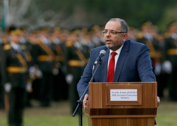 Sözde tarihçi, özde AKP’nin sözcüsü: Erhan Afyoncu’nun gerici geçmişi