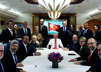 Cem Küçük’ten ‘Erdoğan’a soru’ tartışmasına ‘itiraz’: “Zaten çoğu hükümet yanlısı”