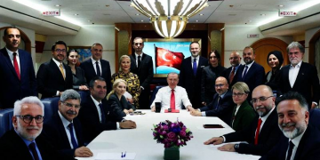 Cem Küçük’ten ‘Erdoğan’a soru’ tartışmasına ‘itiraz’: “Zaten çoğu hükümet yanlısı”