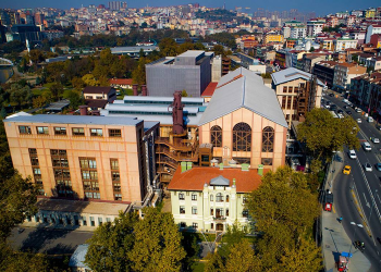 İstanbul Bilgi Üniversitesi kapatıldı