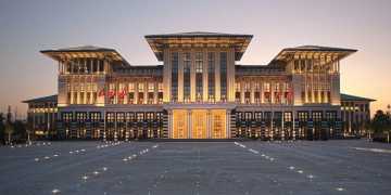Siyasal alanı halksızlaştırmak olanaklı mı?